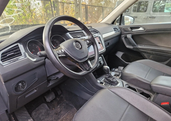 Volkswagen Tiguan Allspace cena 57500 przebieg: 60000, rok produkcji 2018 z Sosnowiec małe 172